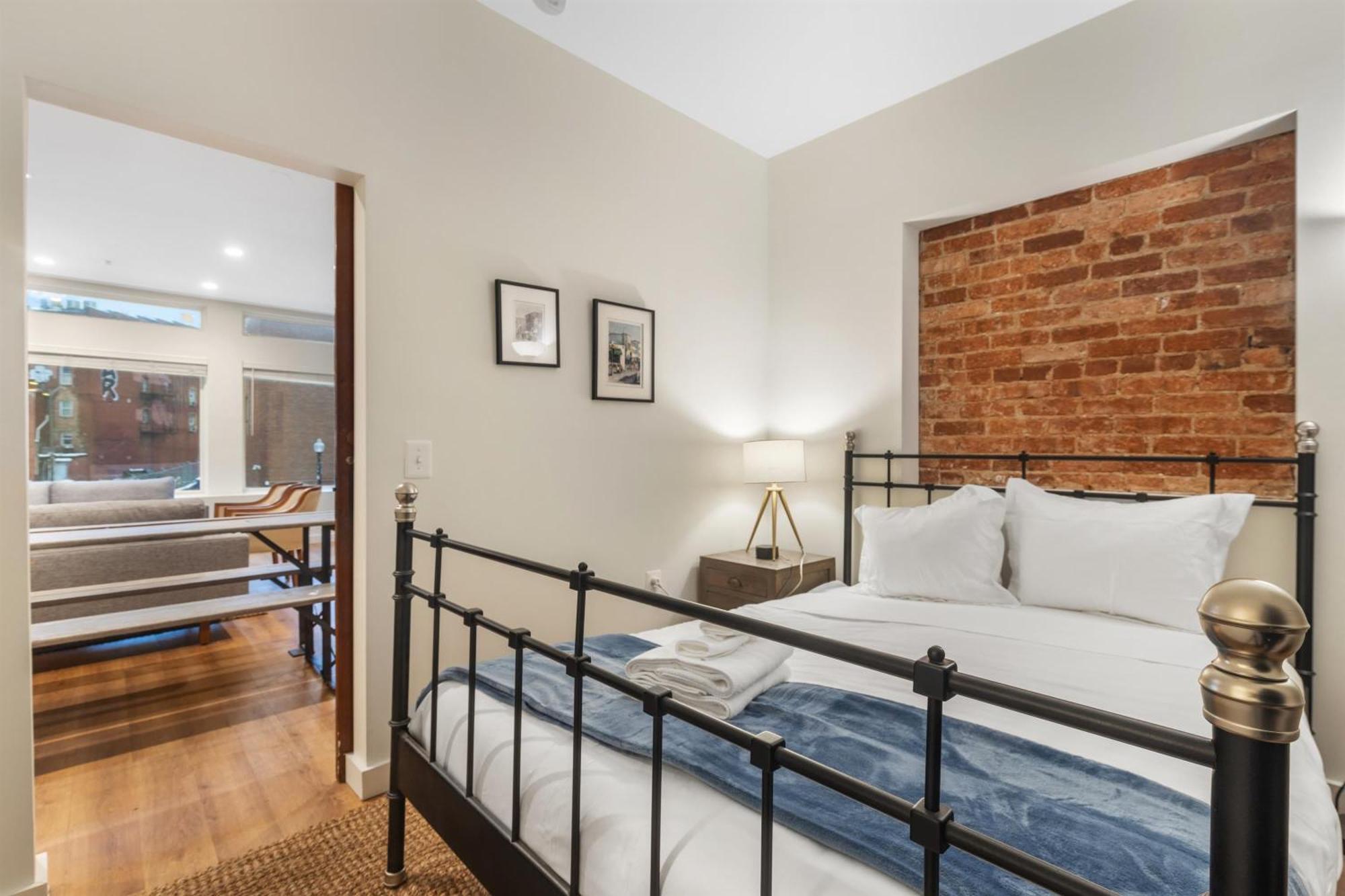 Lovely 1-Br Suite In The Heart Of Adams Morgan วอชิงตัน ภายนอก รูปภาพ